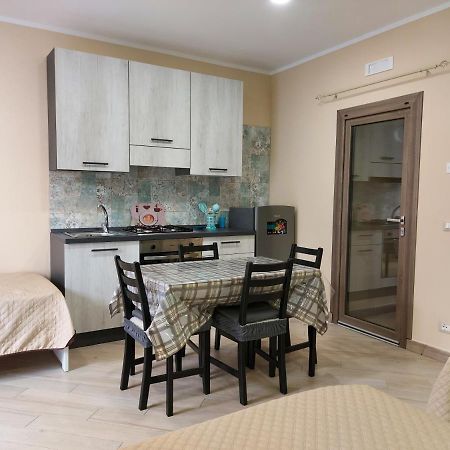 Parsifal Family Room Campofelice Di Roccella Bagian luar foto